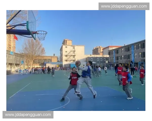 体育冷热疗法的应用与效果探讨：运动恢复中的科学原理与实践技巧